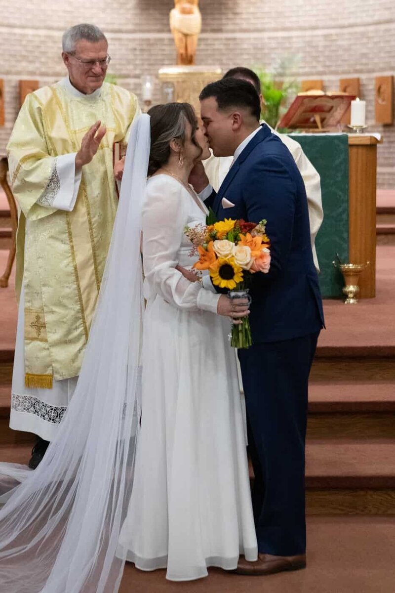 classic-and-documentary-style-wedding-photography-45