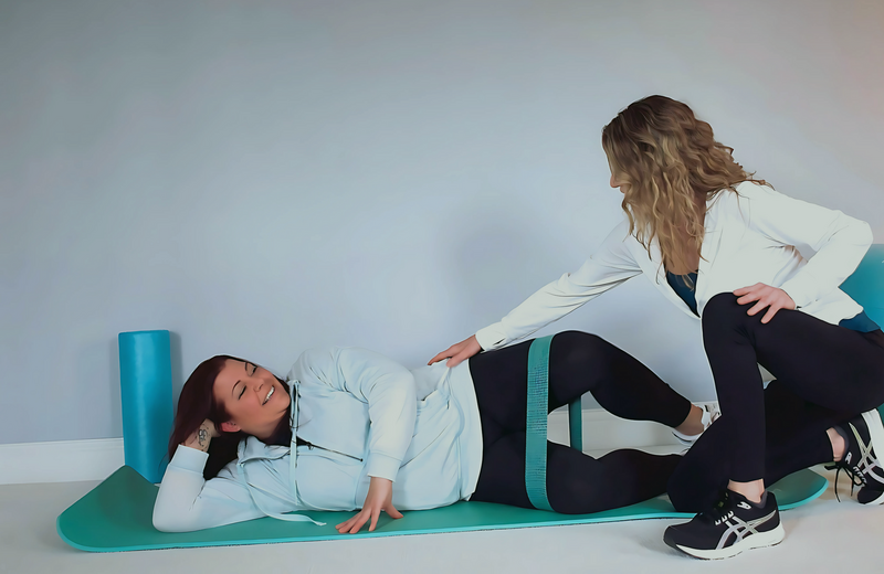 Gentle floor sequence for core and hip mobility