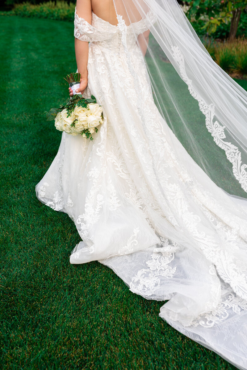 wedding-dress-details