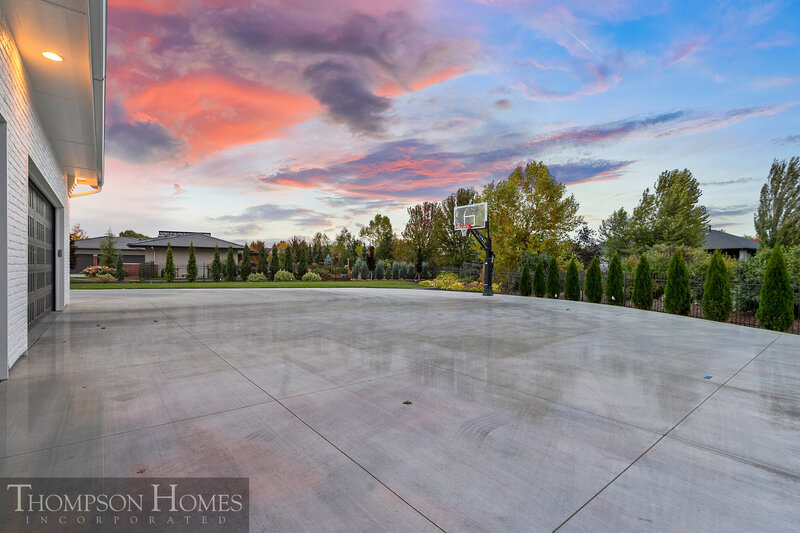 Thompson-Homes-Alabaster-Estate-Boise-Custom-Home-Builder-58