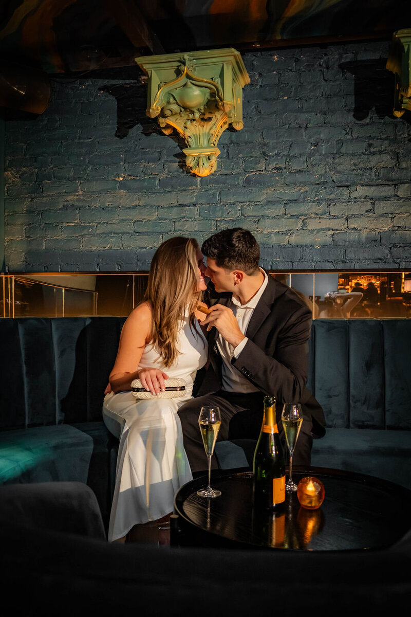 chicago-speakeasy-engagement-shoot (44)