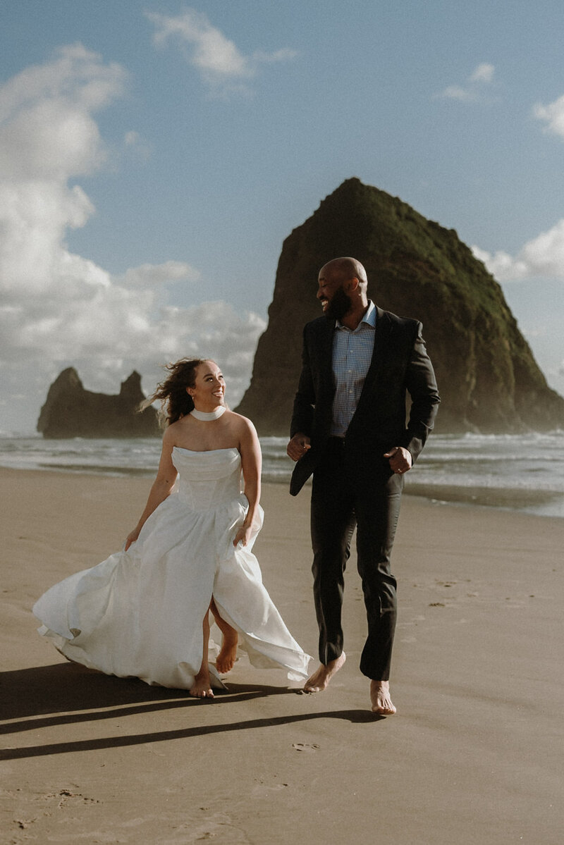 cannon-beach-elopement-2