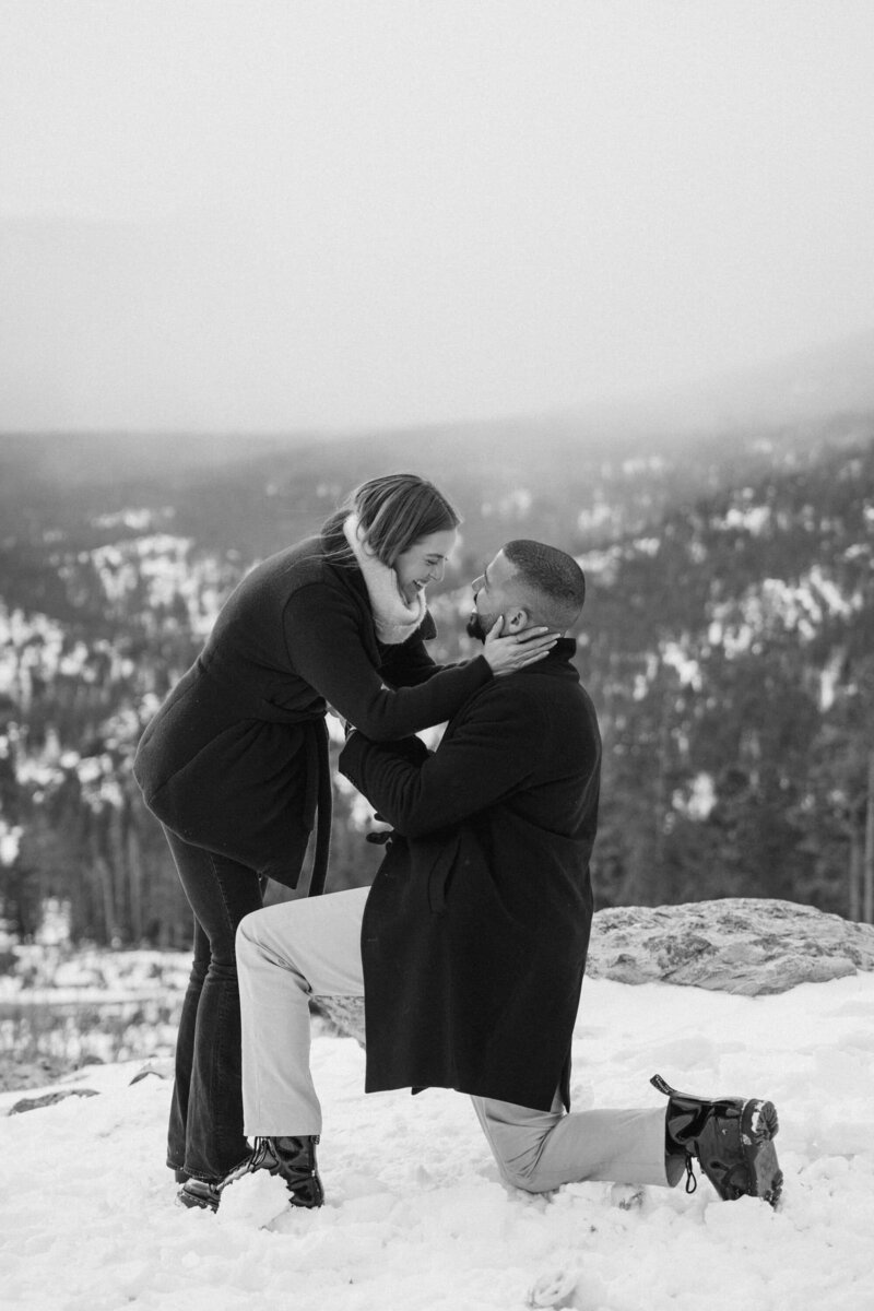 Couples portraits on a lake