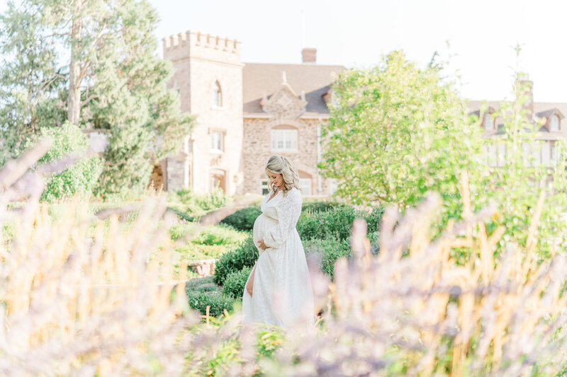 Highlands Ranch Mansion Spring Maternity Pictures Elena Spraguer Photography 0002
