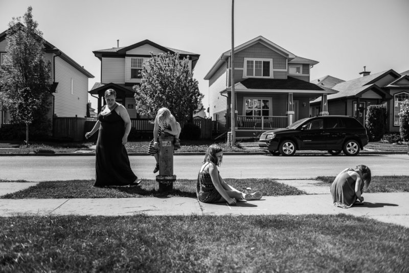 Lifestyle family photographer Edmonton-34