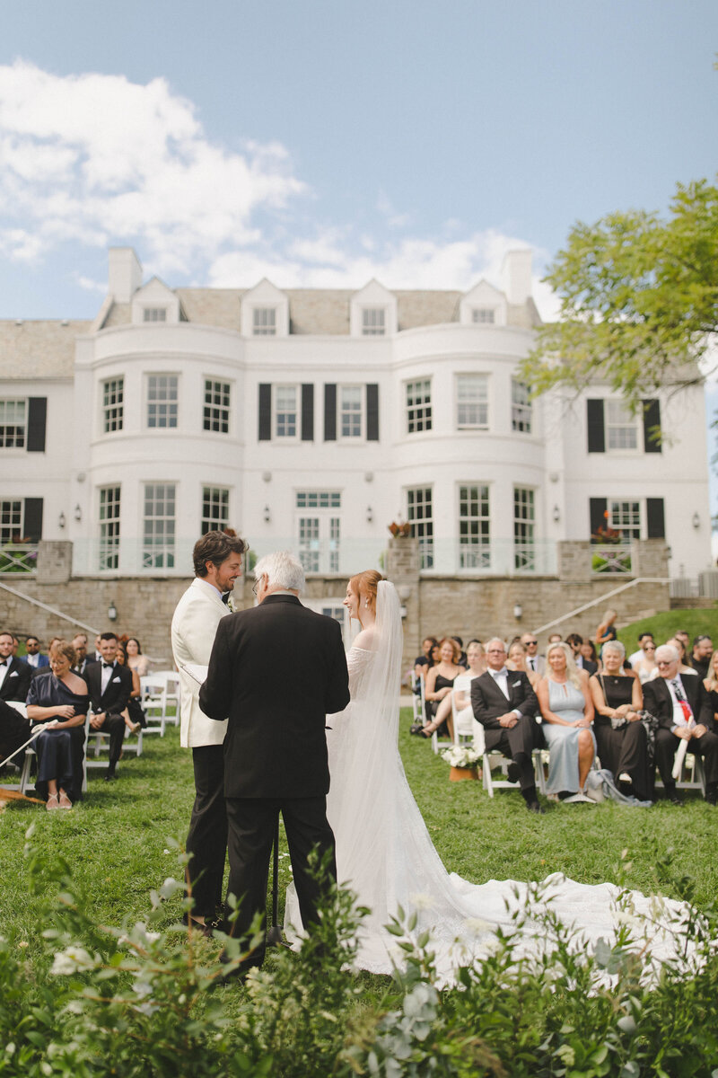 evergreen_weddings_co_canada_wedding_planner_designer_ottawa_winnipeg_toronto_full_service_wedding_planning_management_coordination_coordinating_design_services_designer_luxury_high_end_176