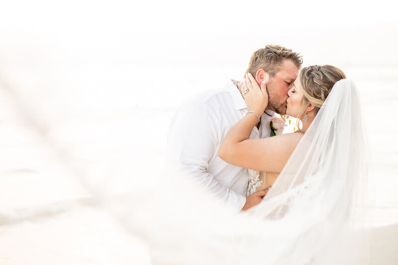 Clearwater-Beach-Wedding-Photographer-Photo-416618-2