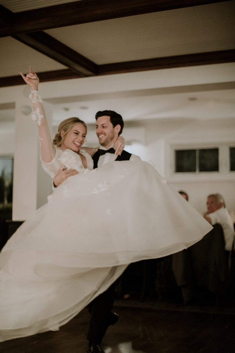 muskoka-vintage-wedding-dock-ceremony-summer-328