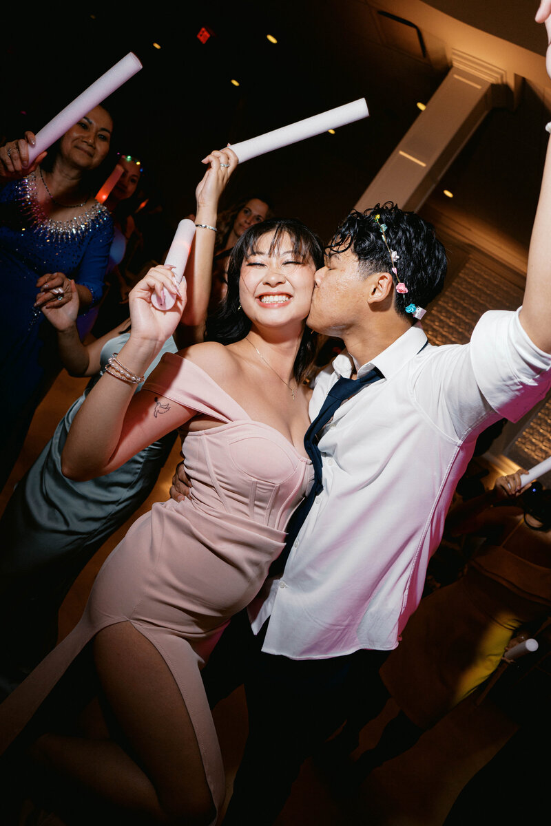 sara-hung-previews-111