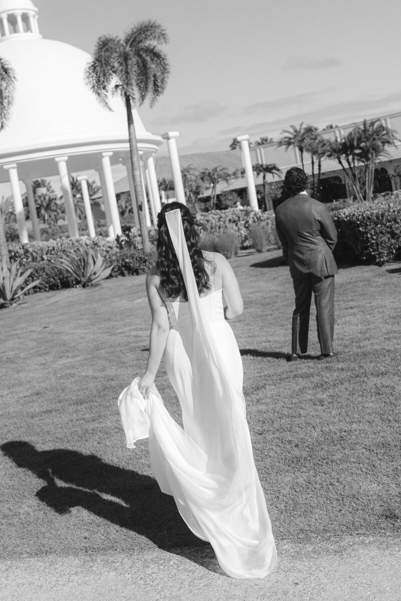 Brittany-&-Alex-Wedding-Preview-35