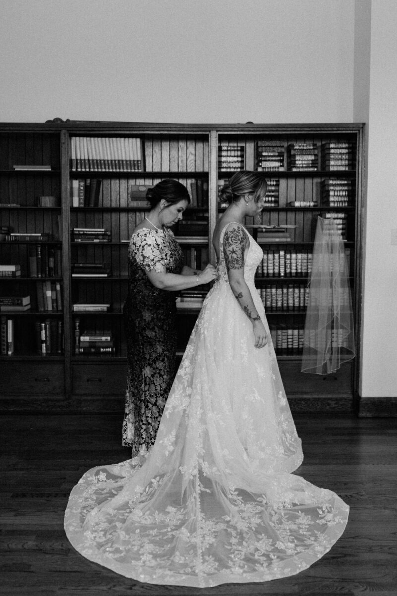 library-black-white-gown