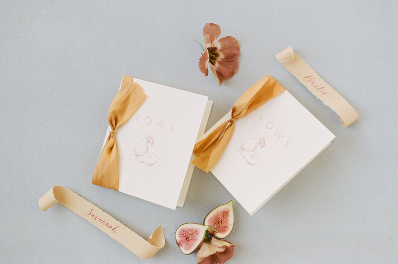 wedding gift bolsa ideas