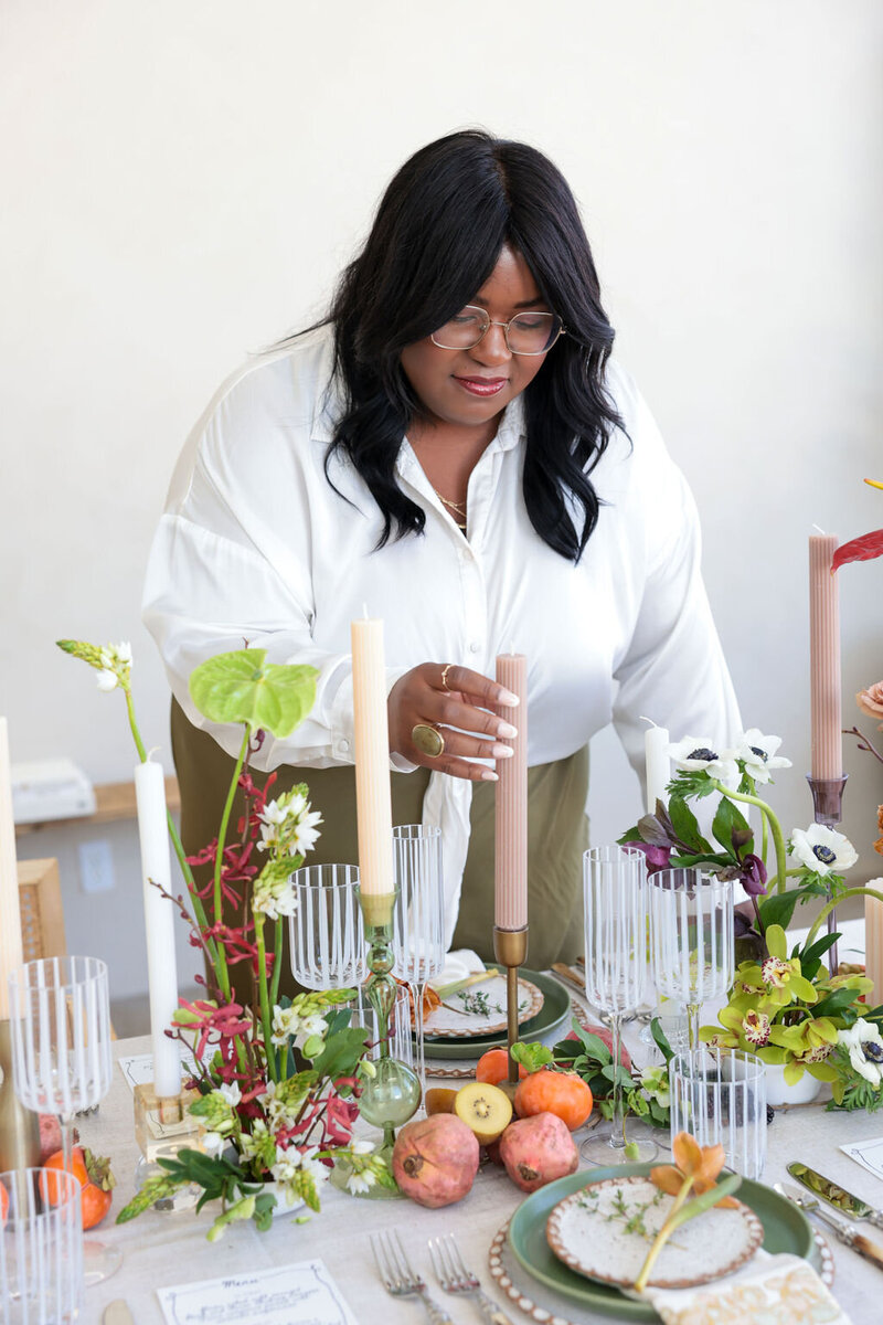 action shot of founder and creative direction Averi Linch of Jasper and Lane Events