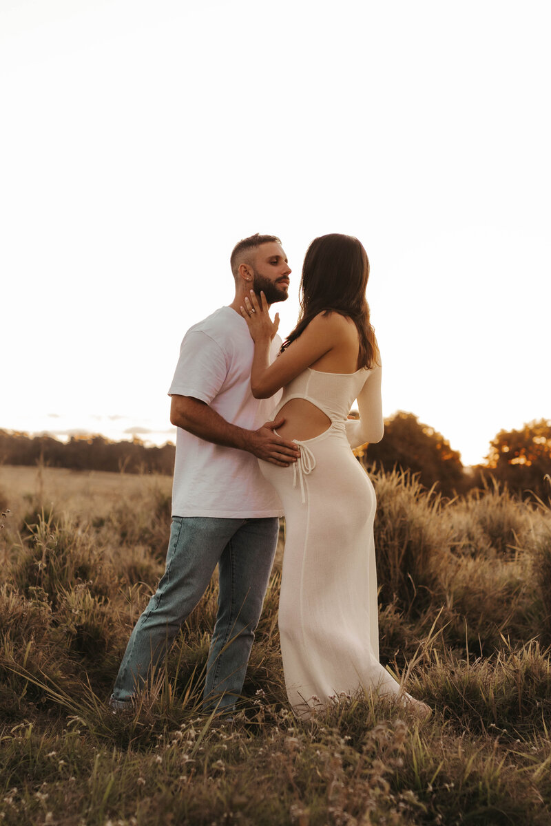 Cairns Maternity Photographer