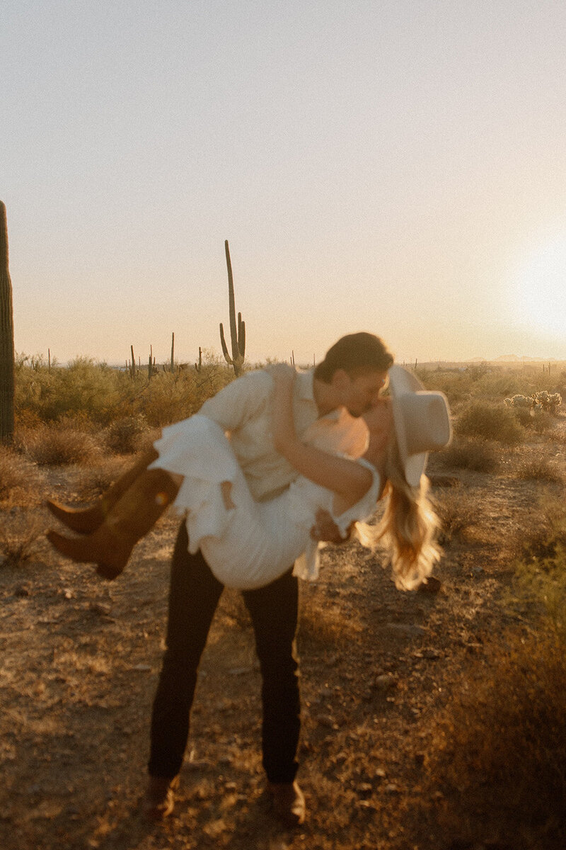 jami-oliver-engagement-session-taylorraephotofilm-144_websize