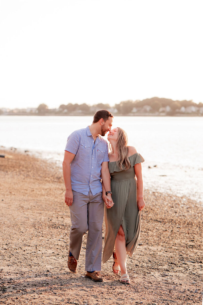 portland-maine-engagement-session-casco-bay (23)