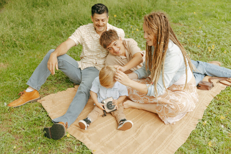 GonzalezFam-6-2-24-14