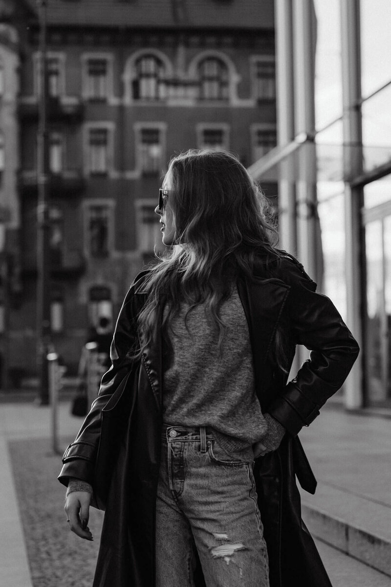 kaboompics_city-chic-in-autumn-casual-fall-outfit-fashion-trends-33446
