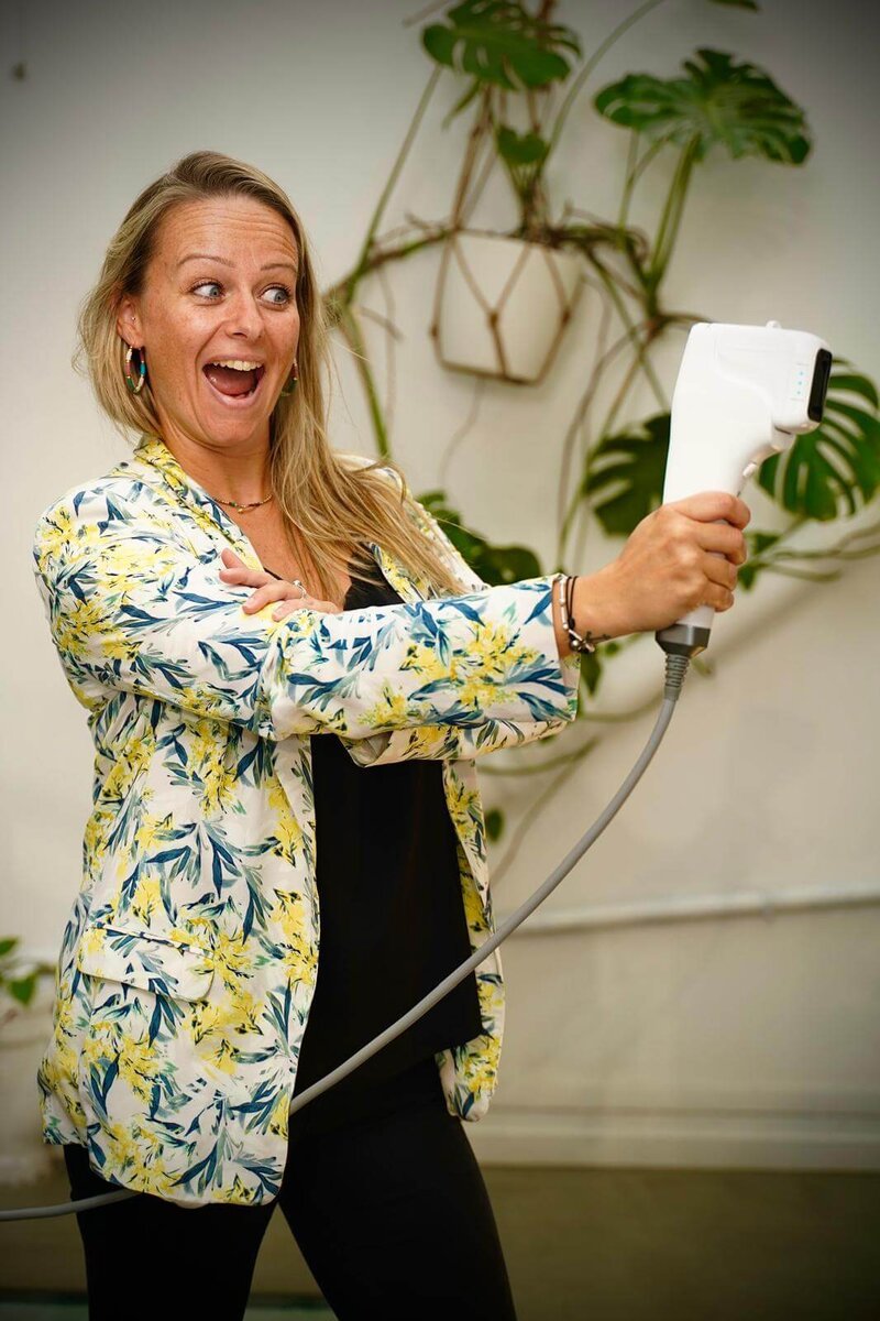 photo de jennifer Au studio laser cryolipolyse hydrafaciale