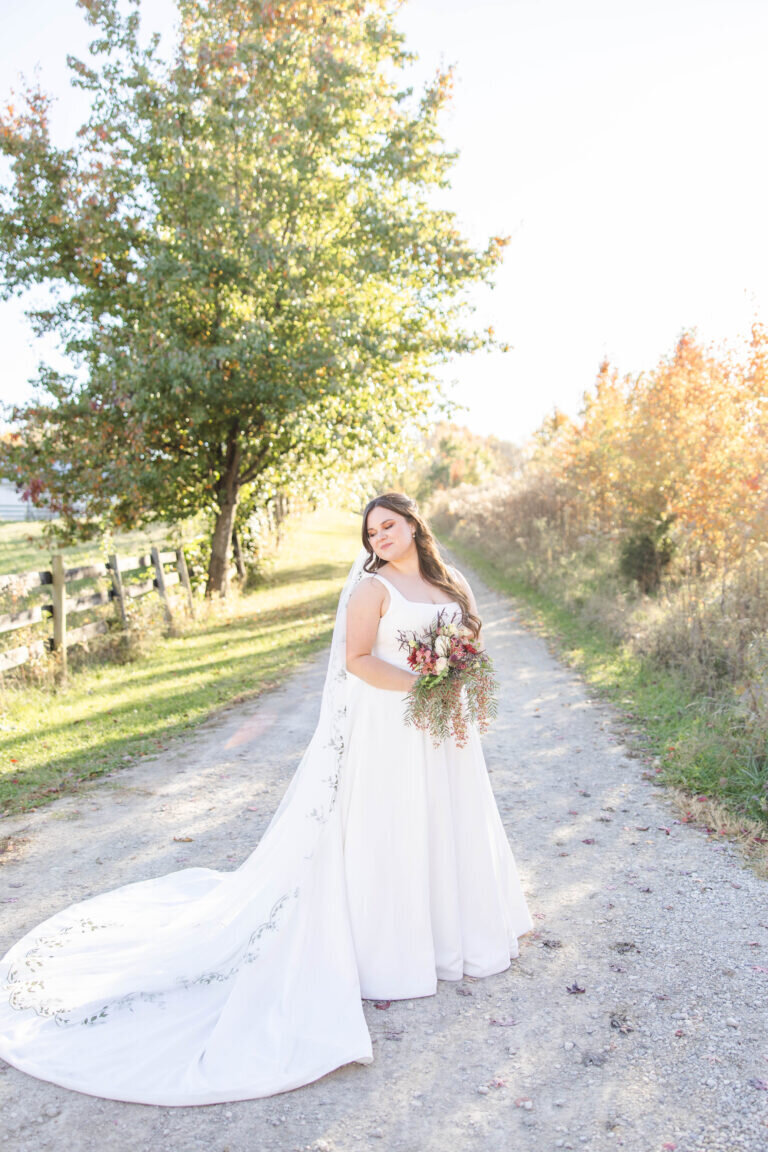 TheFarmAtHarvestHillsFallClassyWedding0044-768x1152