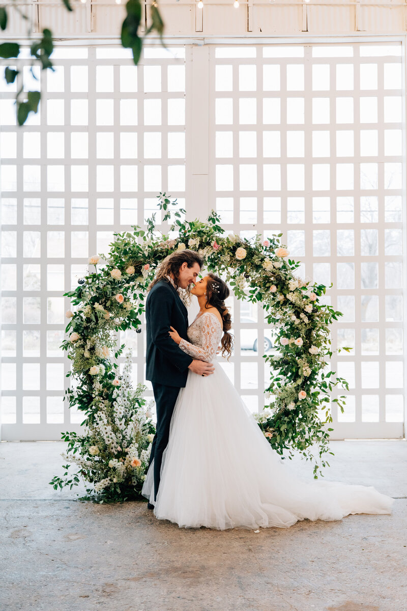 Bright, Timeless, and Beautiful wedding images