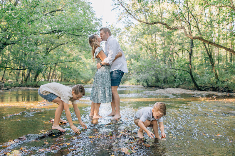 Family Photographer in Madison AL by Whitney Briscoe - creek family