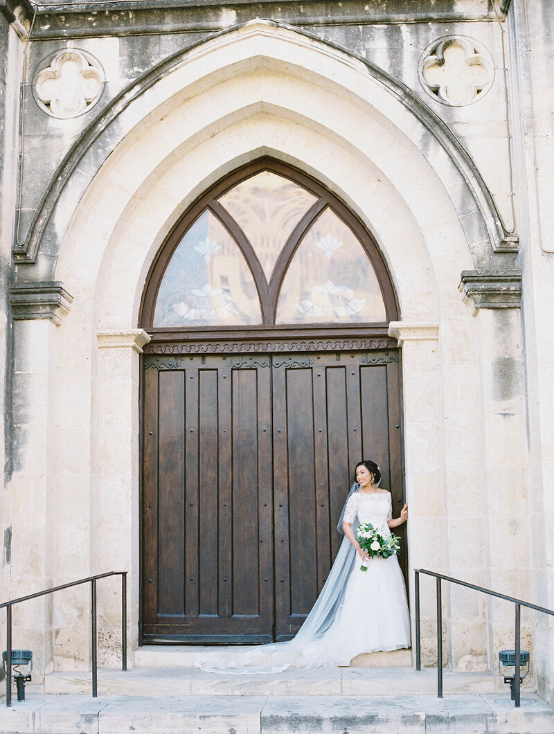 Hawaii church wedding photographer23
