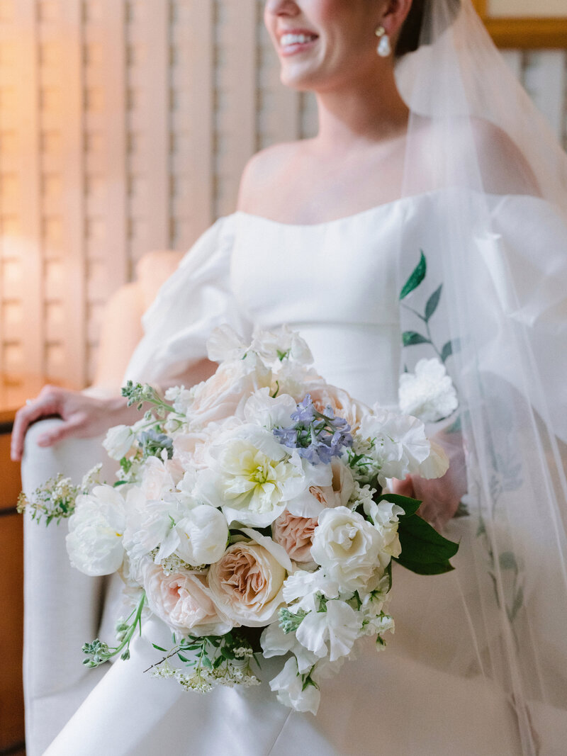 white_green_bridal_bouquet