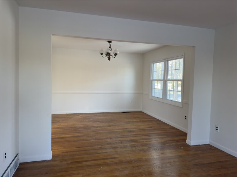Photo of a family room before it was remodeled and staged.
