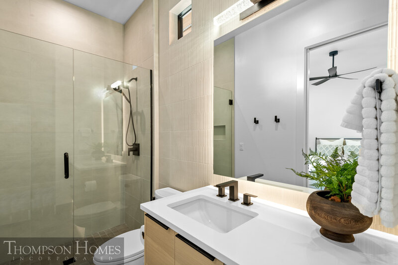 Thompson-Homes-Stillwater-Modern-Prairie-Eagle-Idaho-Custom-Home-Builder-96