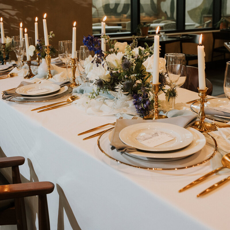 Classic-styled-wedding-shoot-with-classic-white-dinnerware-Rori-Ranch-Rentals