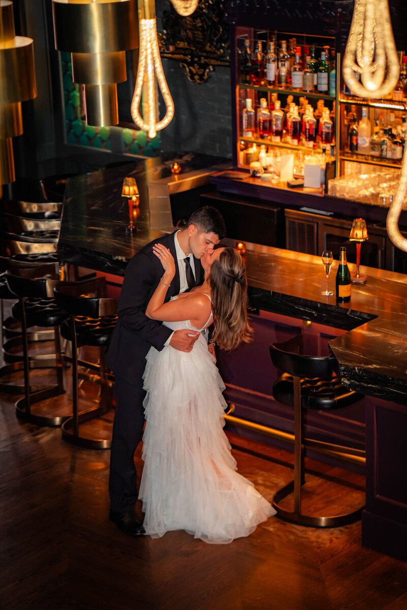 chicago-speakeasy-engagement-shoot (25)