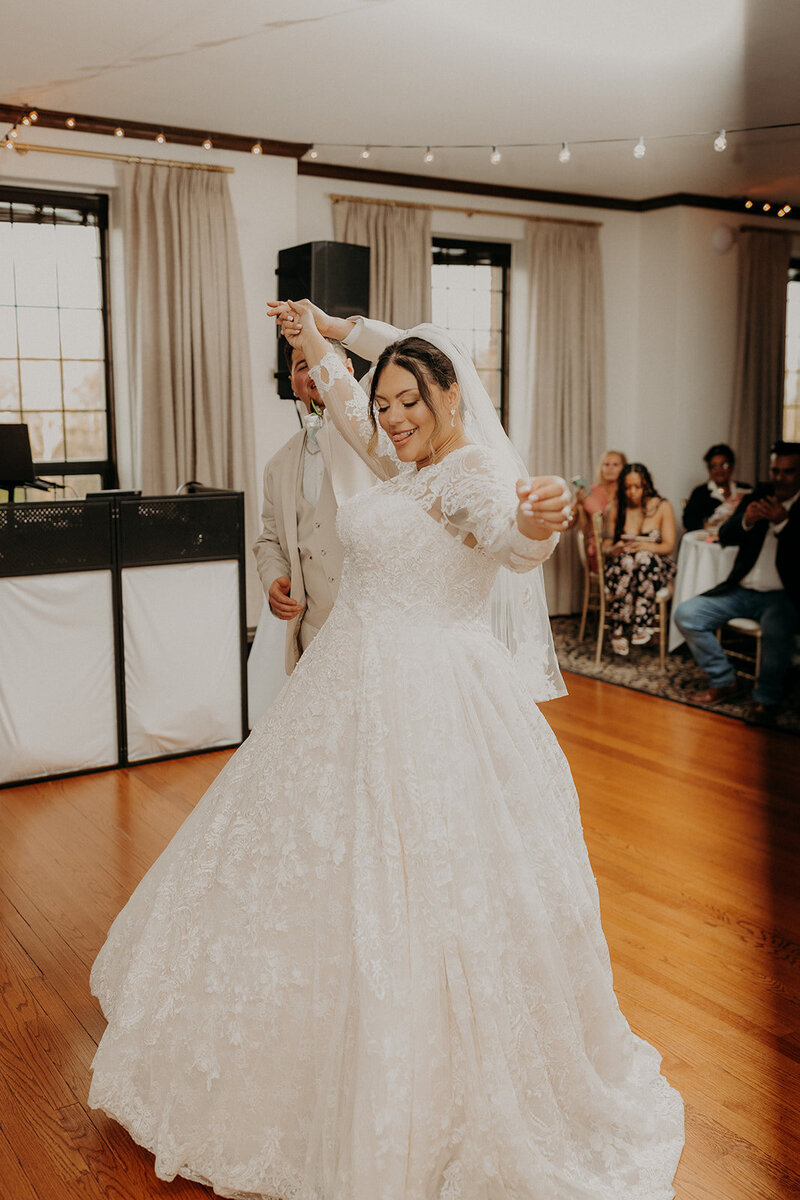Gabriel-Ballroom-first-dance