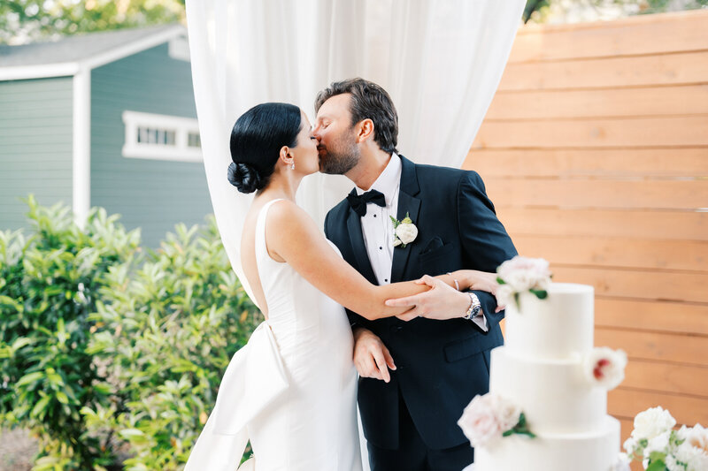 Charlote-North-Carolina-Spring-Wedding-Vanlandingham-Estate-Taylor-Cline-Photography-Wedding-95