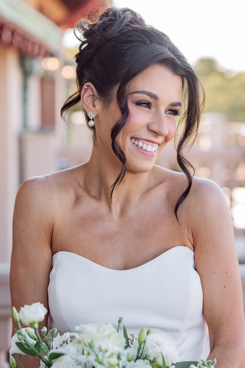 cape cod bride with soft glam