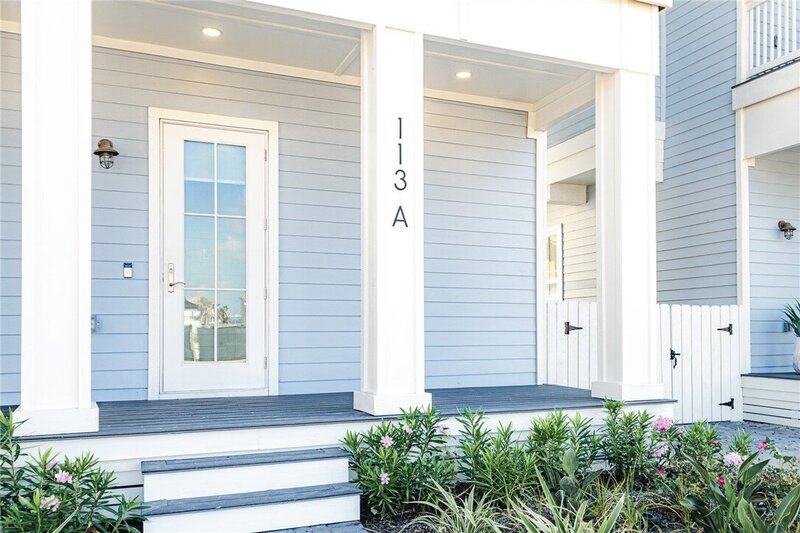 113 Tailwind A- Front Porch