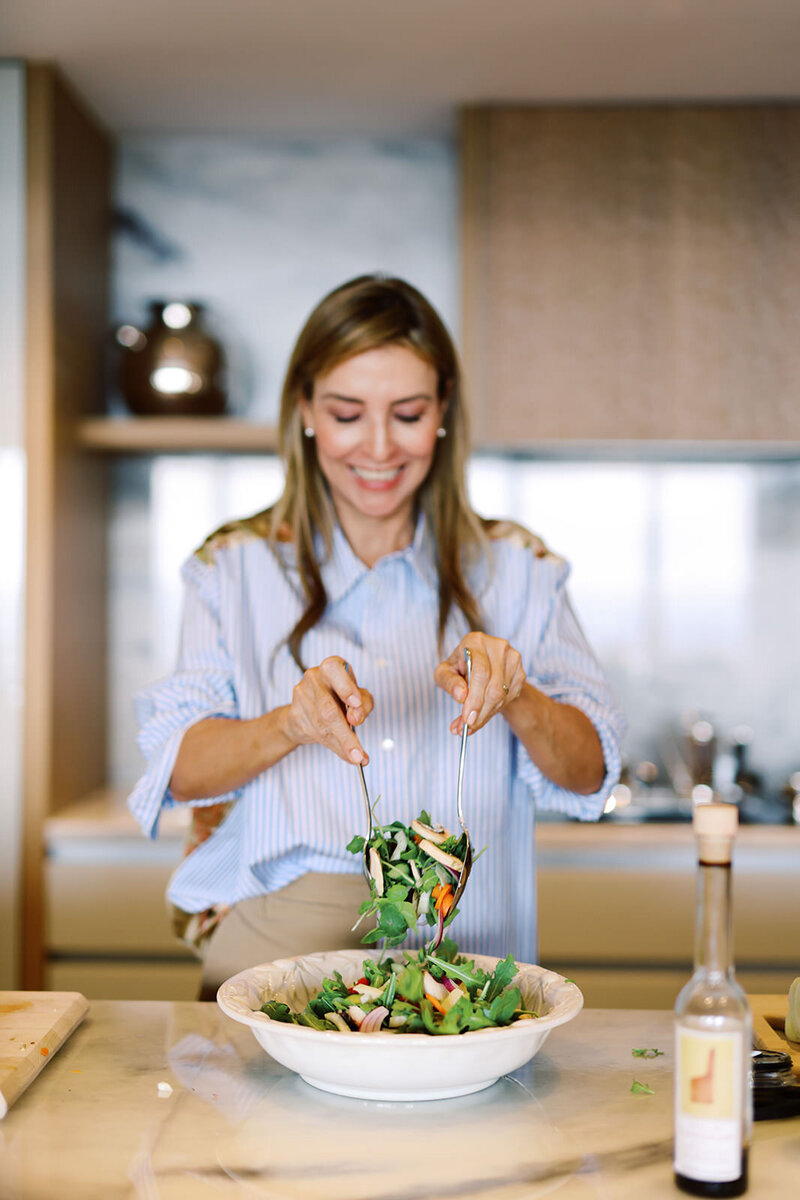 Raquel, our founder, showing her healthy habits