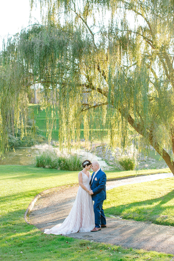 Wedding-Willow-Tree-Summer-Bride-Groom-Portraits-Photo-By-Uniquely-His-Photography087