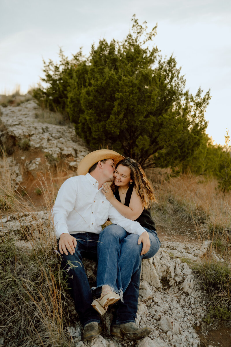oklahoma-wedding-photographer-engagement