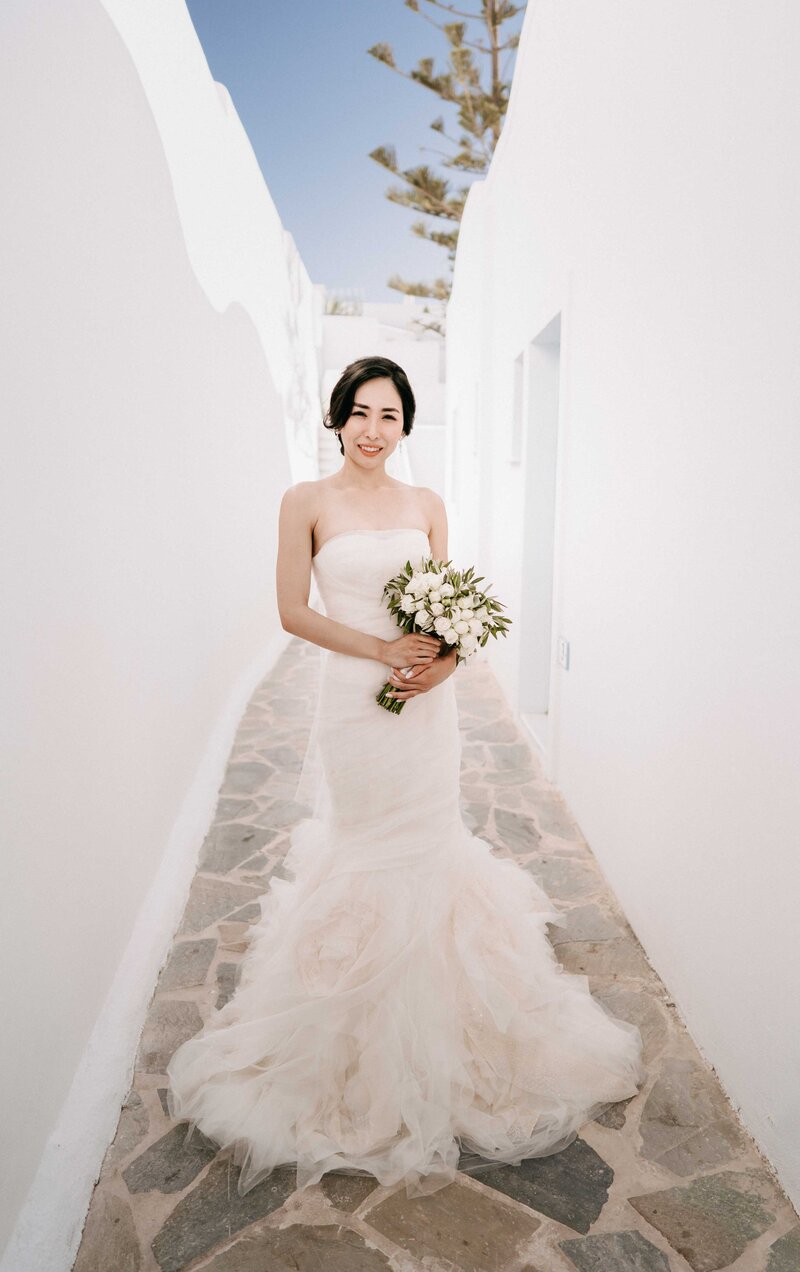 modern Minimalist for intimate wedding in santorini Greece