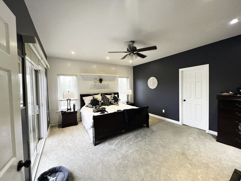 beautiful master bedroom