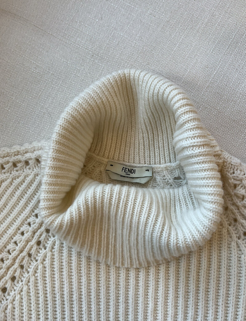 Fendi Sweater (3)