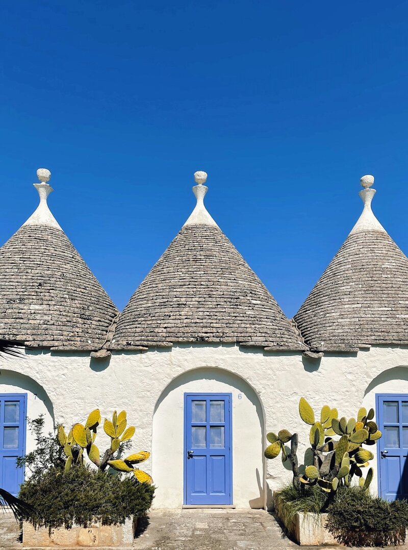 trulli in puglia italy