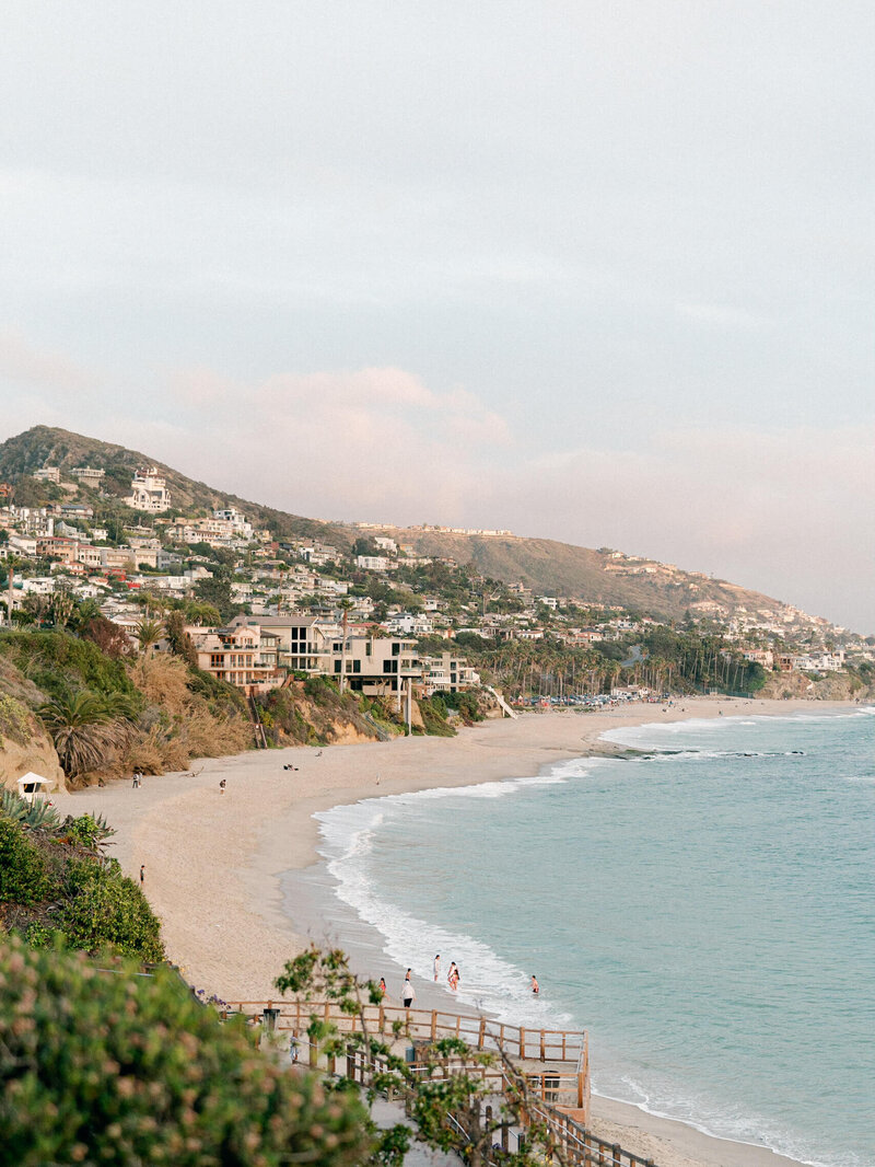 beach-wedding-montage-laguna-beach-california-fig-2-design-charla-storey-photography-21