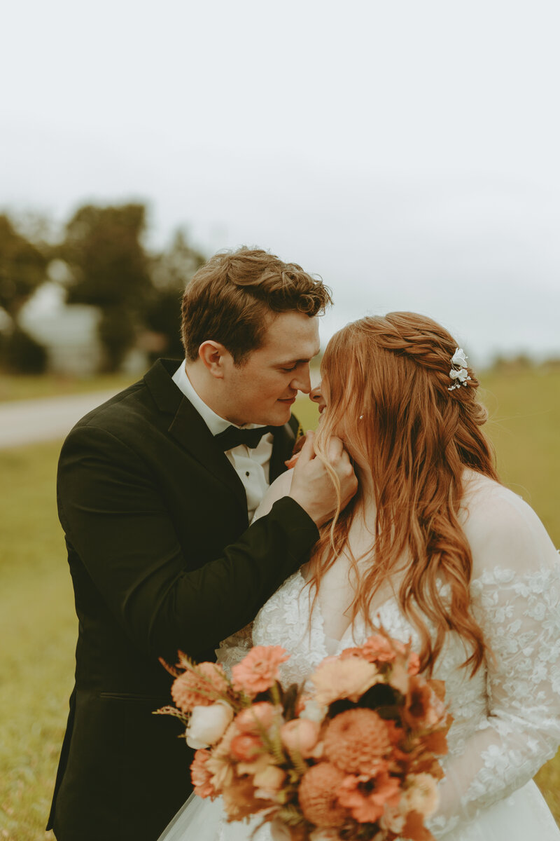 Jessica Frigge Photography is a micro wedding photographer in Wisconsin