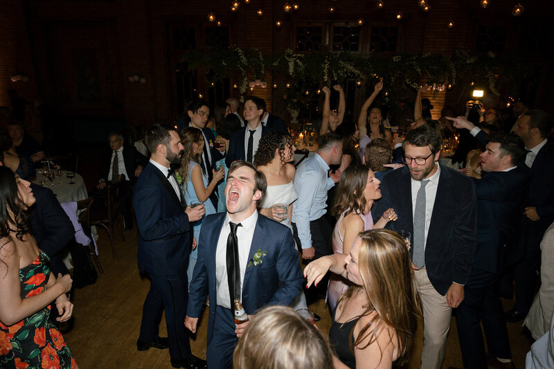 Cafe Brauer Wedding Photography 247