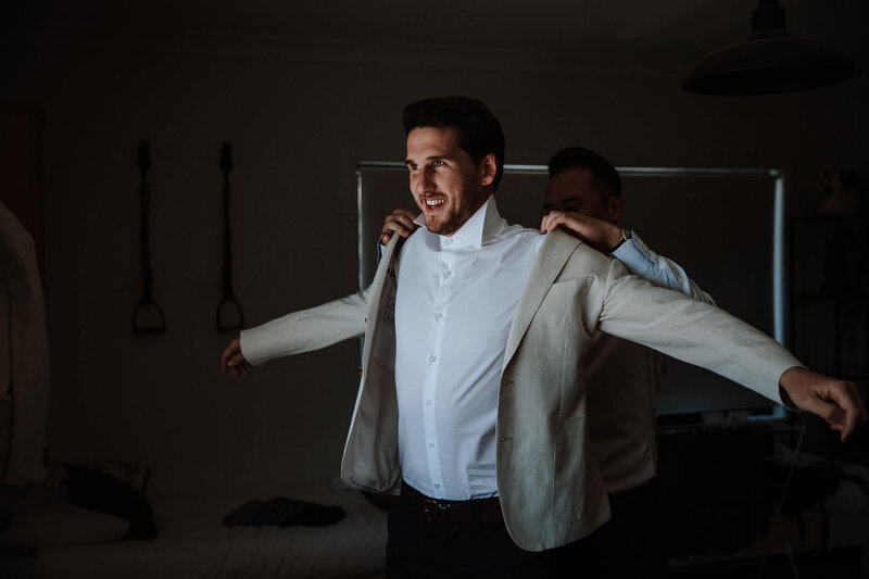 beach-wedding-jervis-bay-woods-farm-10