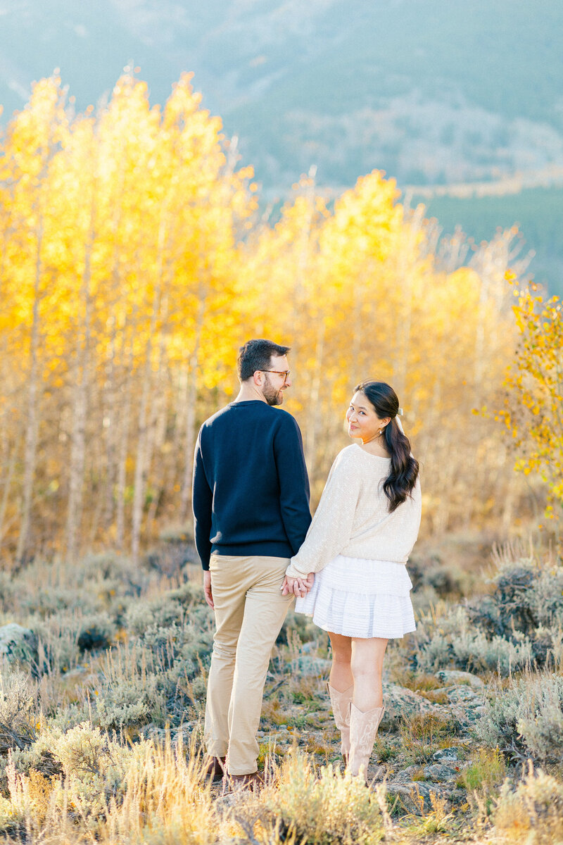 Twin-Lakes-Colorado-Mountain-Engagement-7
