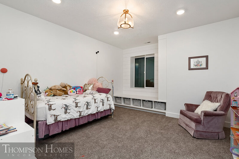 Thompson-Homes-Alabaster-Estate-Boise-Custom-Home-Builder-42