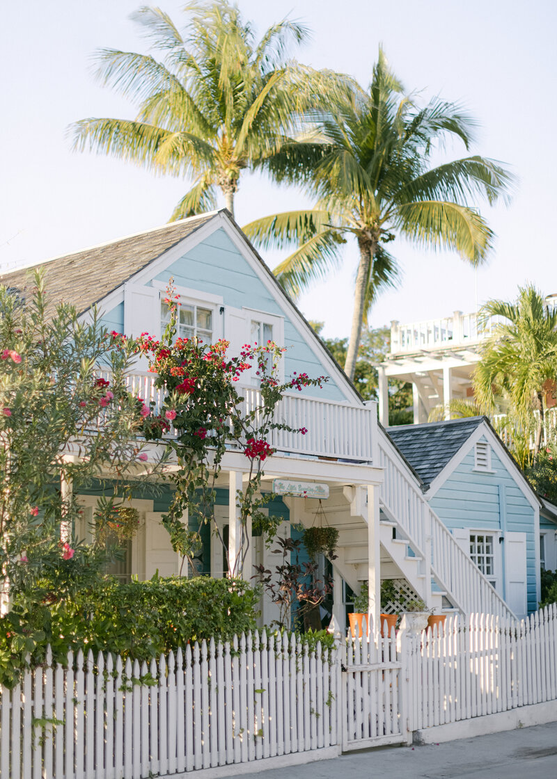 alessandra-shane-harbour-island-wedding-hollyclarkphotography-h-103